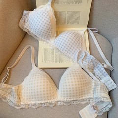 校园格子甜美蕾丝内衣女薄款透气小胸聚拢收副乳三角杯学生文胸罩