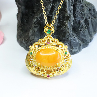 Yuyu natural amber beeswax pendant full honey wax pendant necklace factory wholesale generation HP3071602