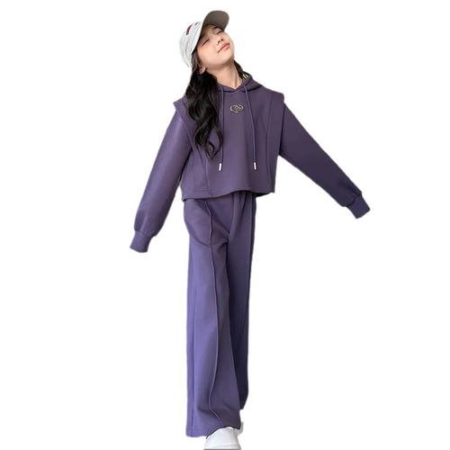 Korean-style girls' outfit: Mid-to-late childhood spring/fall trendy lettered hoodie paired with stylish casual pants—two-piece set