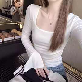 辣妹方领长袖修身t恤女生秋季新款喇叭袖内搭打底衫上衣