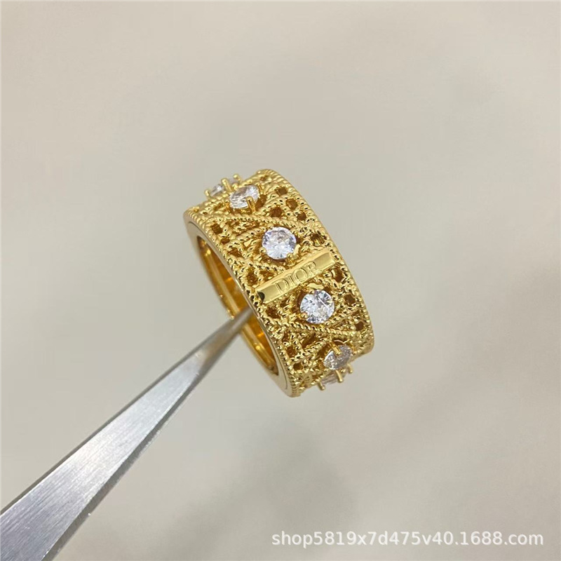 New -Style Diamond-Studded Personalized Ring, Fashionable and Versatile, with a High-End and Elegant Feel, Trendy and Popular for Cross-Border Live Sales