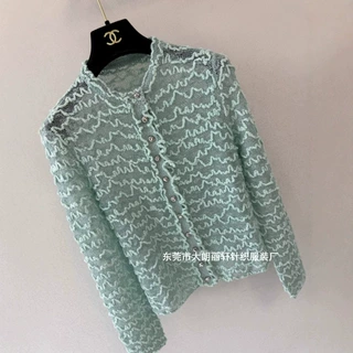 温柔波浪肌理蕾丝开女圆领金属扣薄款透视短款长袖防晒上衣两色