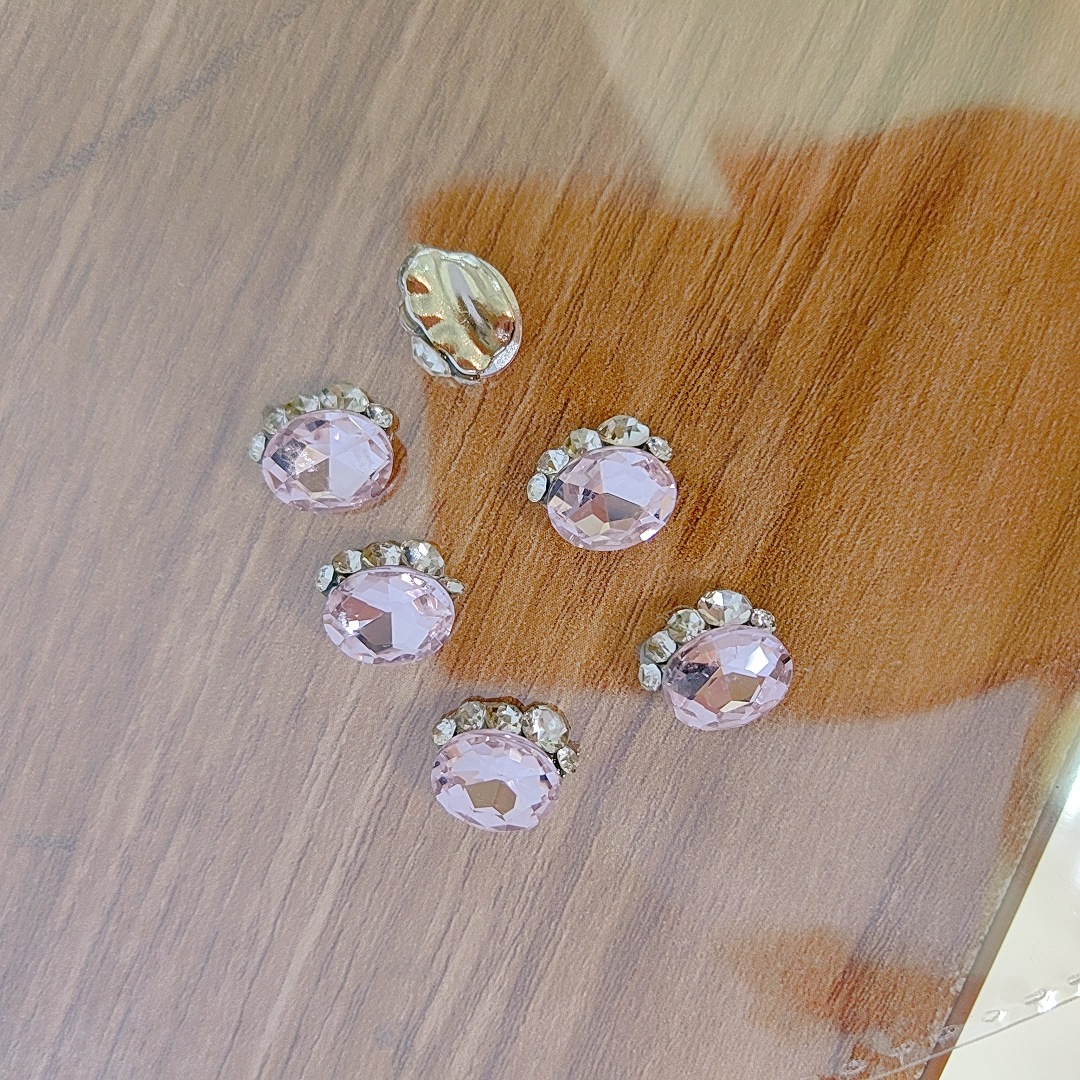 Oval silver background pink diamond [10*12mm]