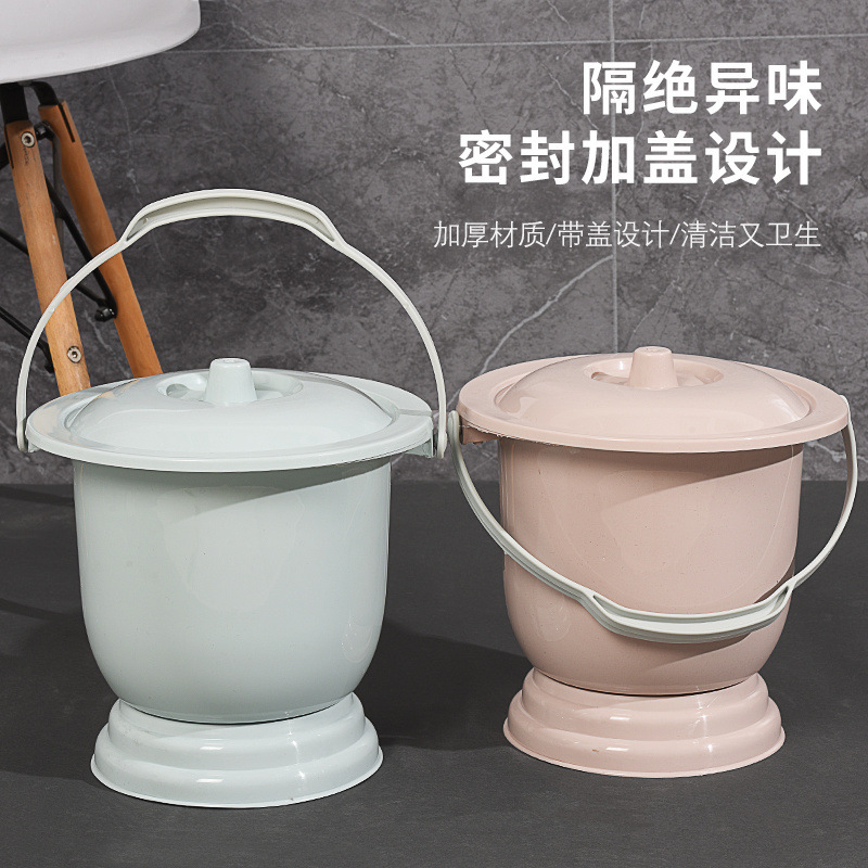 痰のお盆の便器の女性の足の高い尿桶の大人は厚い尿盆の蓋を持って防臭します。|undefined
