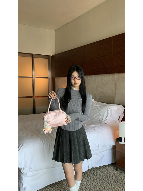 红人馆蝴蝶结毛衣女秋季2025新款内搭设计高级感半高领针织打底衫|undefined