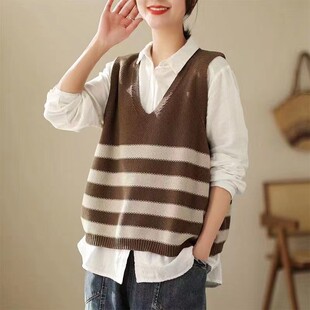 Spring 2025 New Artistic Retro Sleeveless V-neck Loose Pullover Color Striped Cotton Vest for Women