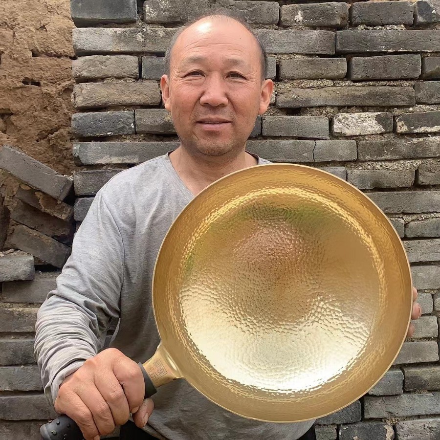32cm