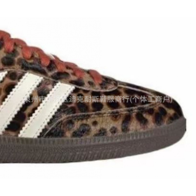 Zapatos de Putian, versión alta Samba, diseño original, Año de la Serpiente, zapatillas versátiles de suela gruesa que aumentan la altura, de color rojo para el campus, modernas y versátiles.