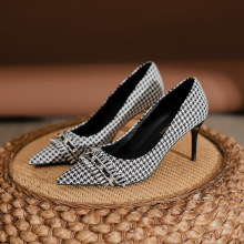 2025夏新品真皮高跟鞋不累脚格子纹千鸟格金属链时尚细跟单鞋女秋