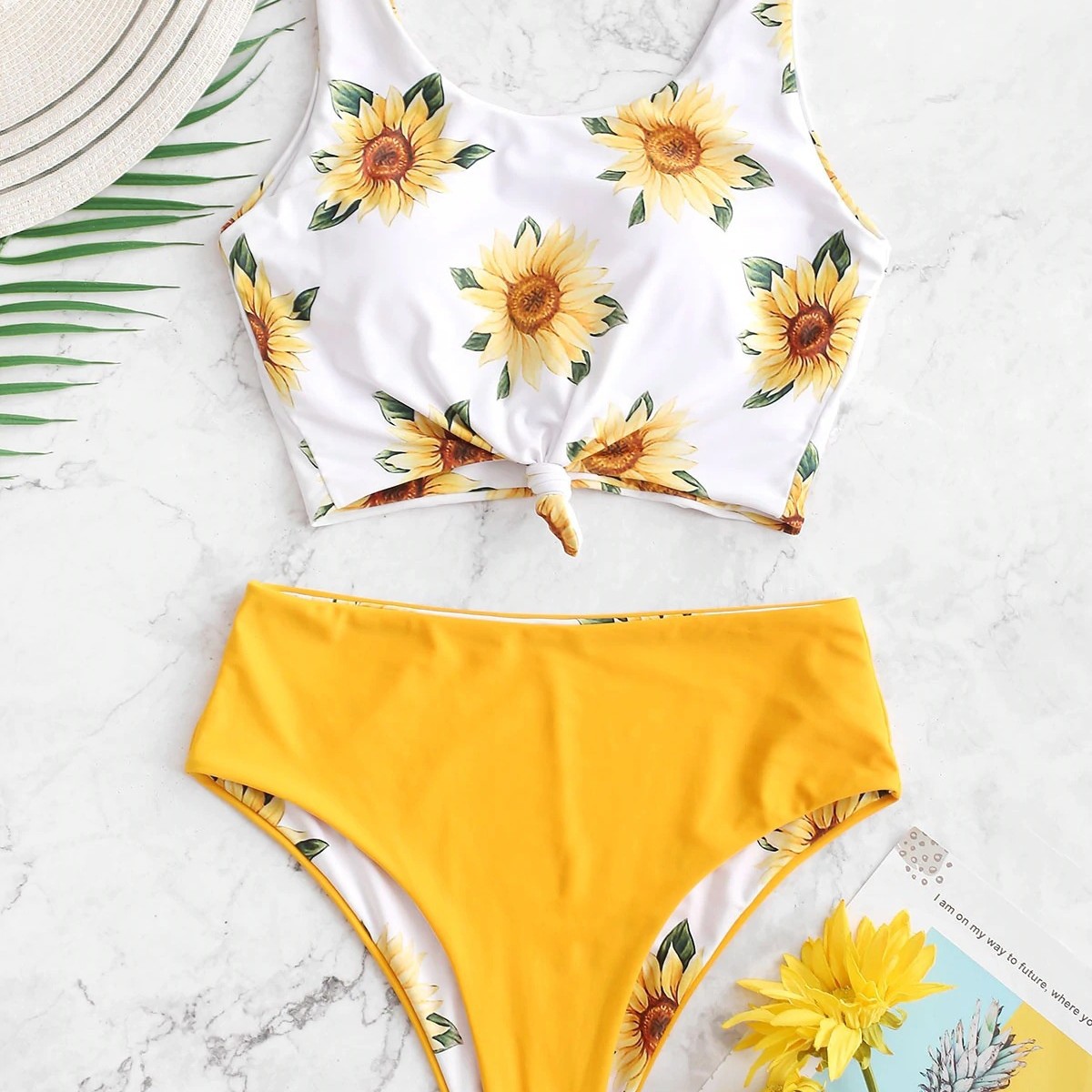 Factory wholesale swimwear foreign trade Europe and the United States new printed sunflower bikini split swimsuit women's sexy