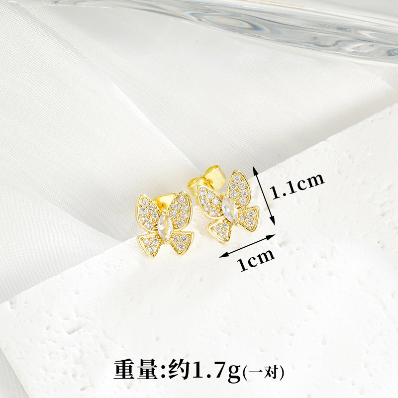Nuevos productos collares de oro de arena de Vietnam micro-colourado mariposa pendientes de mariposa para mujeres lujosas no se desvanecen joyerías transfronterizas al por mayor