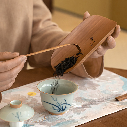 Bamboo tea three-piece set plum, orchid, bamboo and chrysanthemum Zen Kung Fu tea ceremony six gentlemen tea clip tea dial