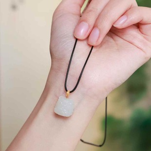 Jade crafts natural Xinjiang Hetian jade Qinghai material suet grade white jade dance lion pendant