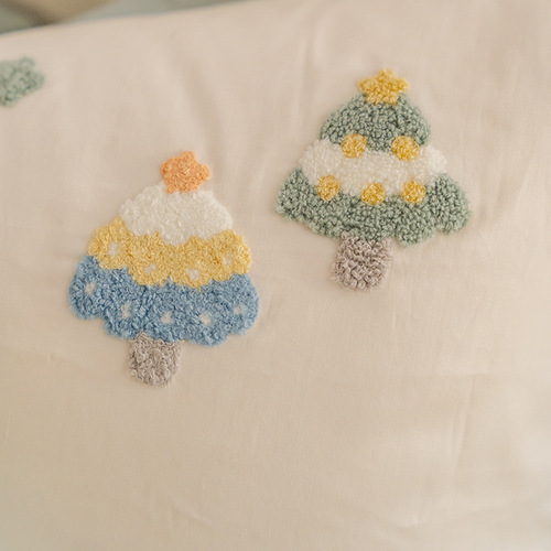 ins style towel embroidery 100 count long-staple cotton four-piece set pure cotton cartoon pure cotton soft quilt cover 1.8 bedding