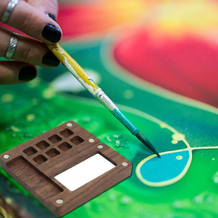 8 Grids Portable Wooden Handmade Watercolor Paint Box