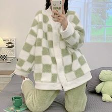 大码韩版珊瑚绒睡衣秋冬季女款加绒加厚格子开衫家居服套装