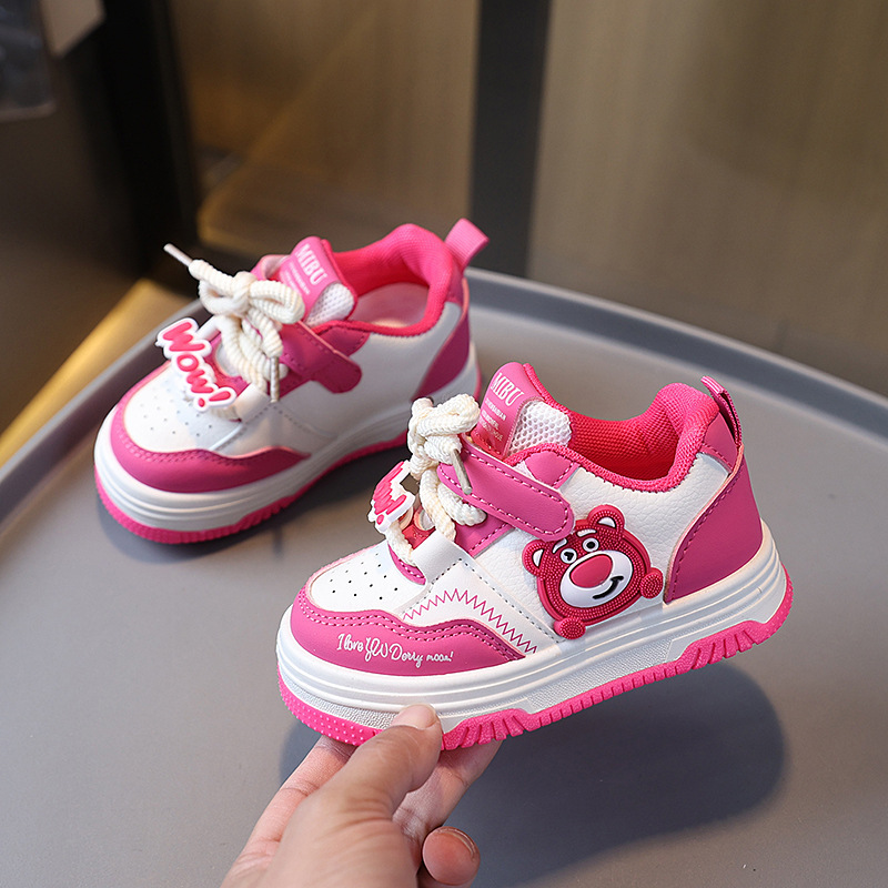 L zapatos deportivos para niños dibujos animados 2025 primavera nuevo niño oso zapatos de skate zapatos de bebé niñas magia