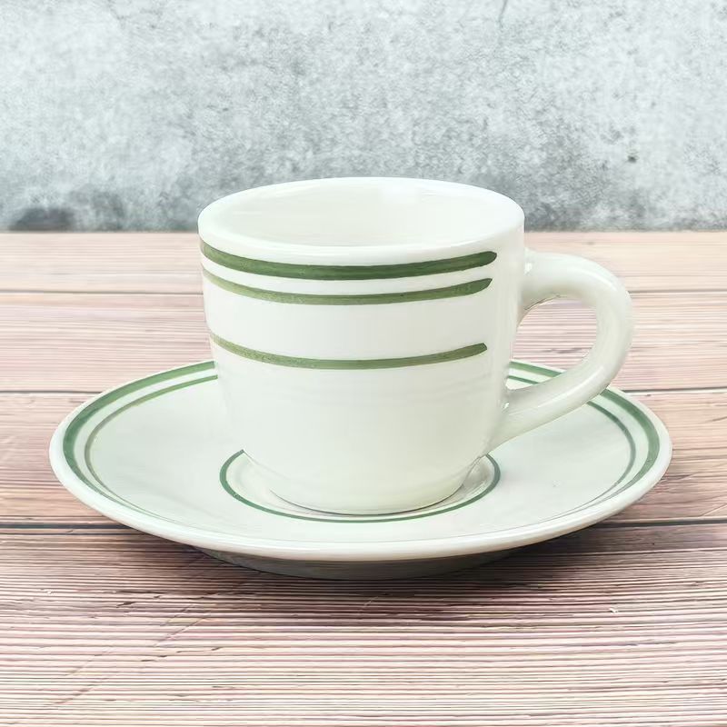 ヨーロッパ式のシンプルな陶磁器の碗の皿の手描きの緑の線の洋食の皿ins風の家庭用の茶碗の野菜の皿の陶磁器の食器|undefined