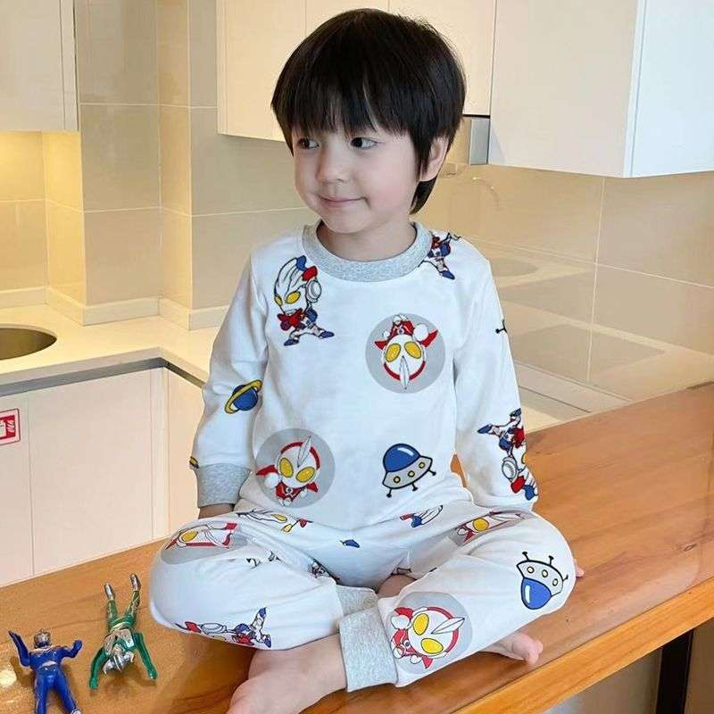 Gray Circle Ultraman