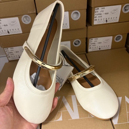 Za Spot 2025 Summer New Women's Shoes White Metal Lace-Up Round Toe Fashion Ballet Shoes 2520510