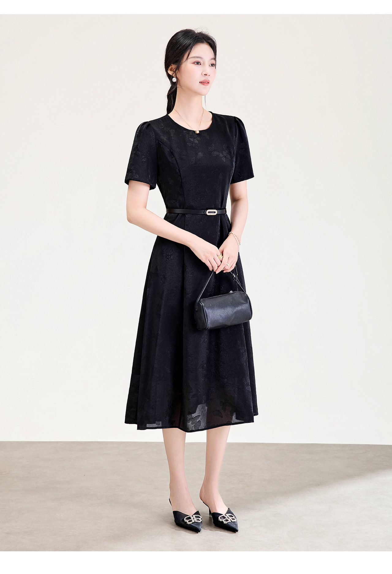 Đầm maxi nữ thắt eo họa tiết bướm jacquard kiểu Pháp — màu be chi tiết 17