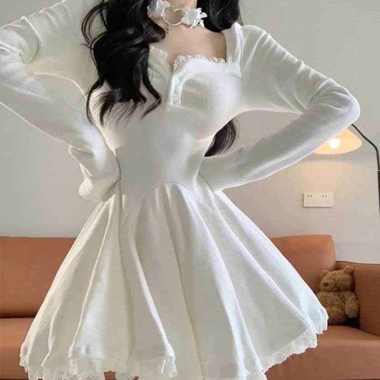 纯欲蓬蓬性感蕾丝连衣裙女2022秋季新款气质修身收腰百褶A字短裙