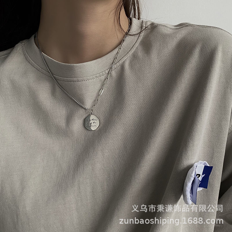 Small design pendant stainless steel with letters