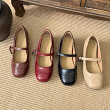 ���ă����ߏ͹Ű���˵��Ć�Ь�\�ڷ��^������ŮЬ