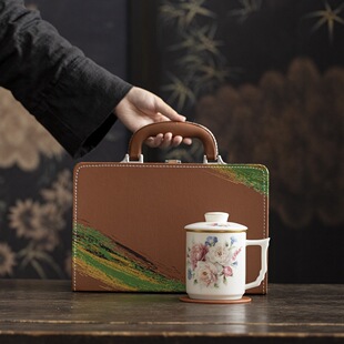 ����ʽ��ؔ�е���֬���ˮ���մ��k�������˱��YƷlogo�S��ֱ�N