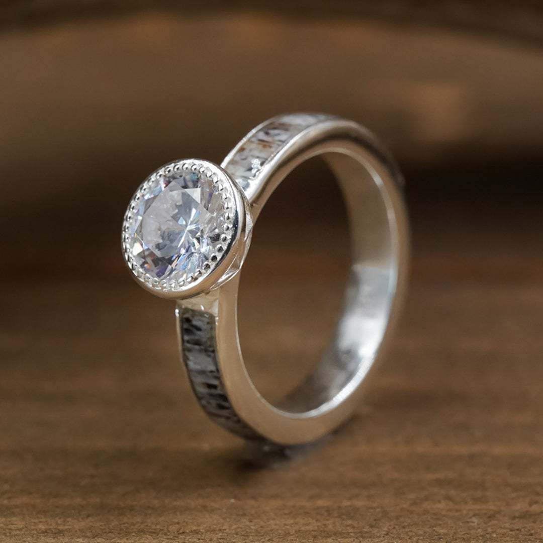 Ensemble de bagues empilables minimalistes avec oxydes de zirconium_voghion.com