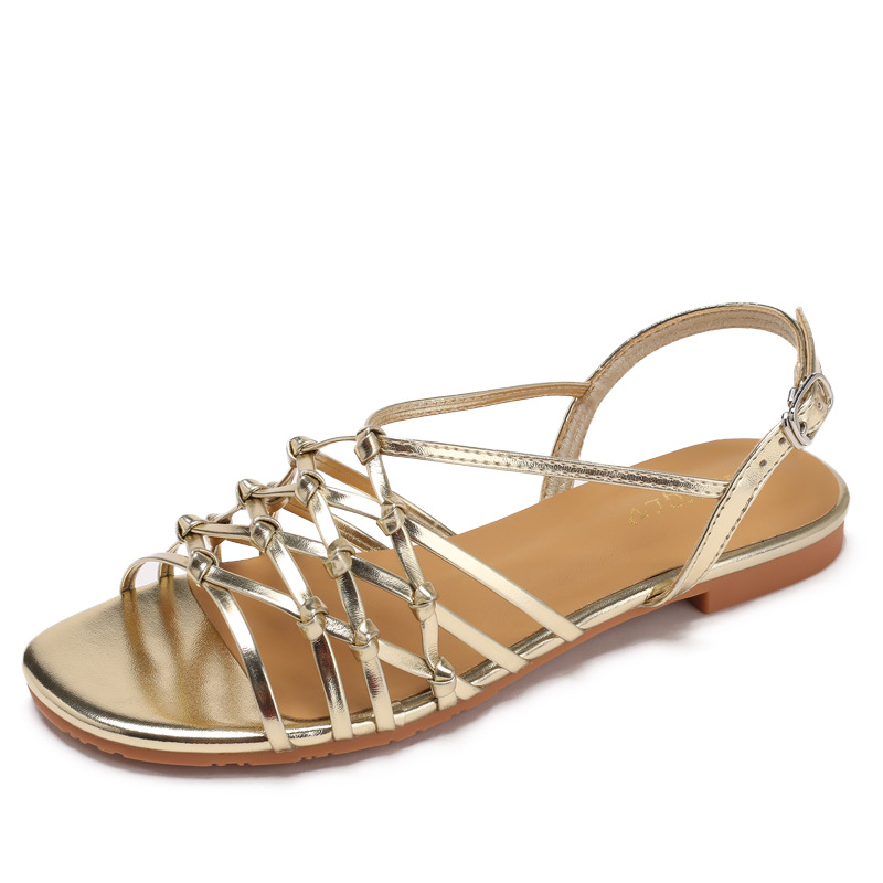 Woven beach sandals flat for traveling