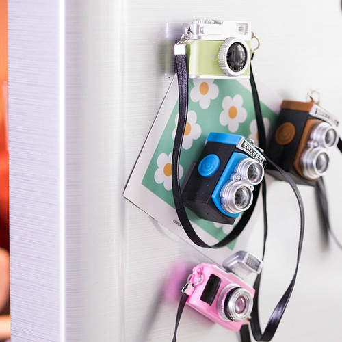 Cross-border supply of light-emitting and sounding camera pendant 3D stereo simulation camera magnetic refrigerator magnet creative magnet
