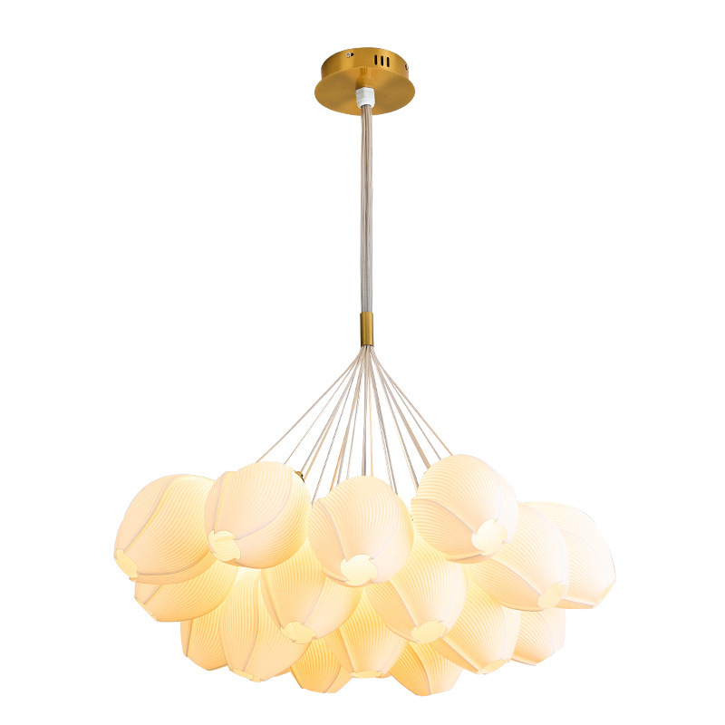 Lámpara de la sala de estar moderna y simple crema viento lámpara de la habitación de los niños 2026 nueva flor lámpara de dormitorio lámpara Zhongshan 485L