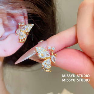 �����Ӱ��18k������ʯ�������A��ʽ�p���L���hС��������l