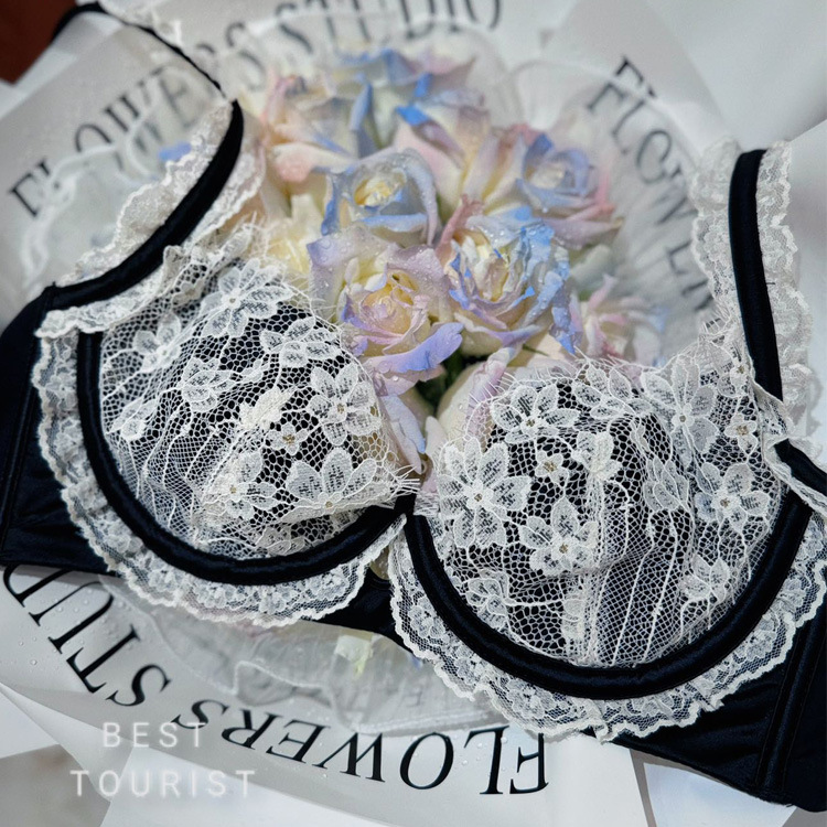 6891 Conjunto de ropa interior de encaje de pétalos franceses, orejas de conejo ligeras, pecho transpirable, pequeño sujetador de anillo de acero con memoria