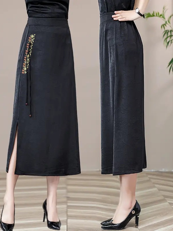 New Chinese Style Retro Cheongsam Skirt Chinese Style Acetate Satin Jacquard Straight New Spring and Summer Slit Embroidered Skirt