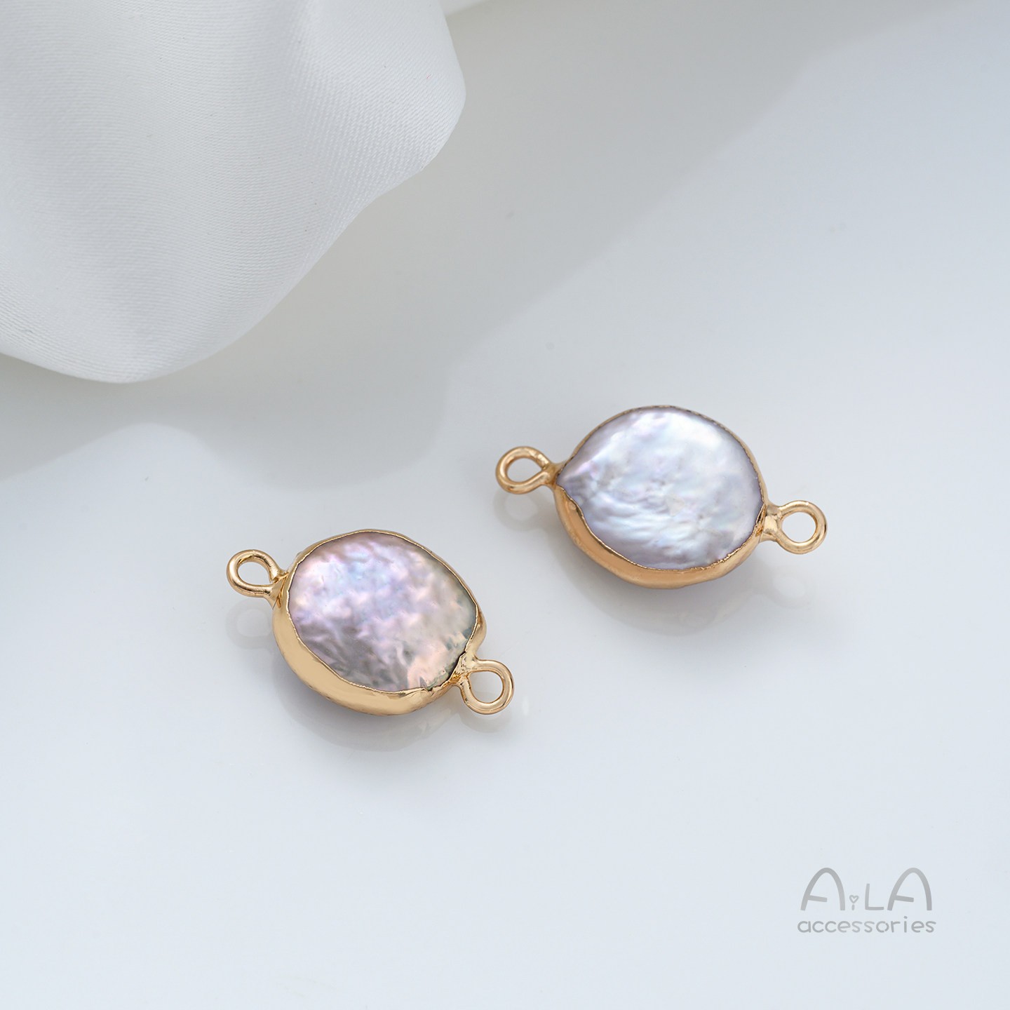 天然バロック異形真珠双穴ペンダントシングル吊り飾り米珠平円形手作りdiy縁取り部品