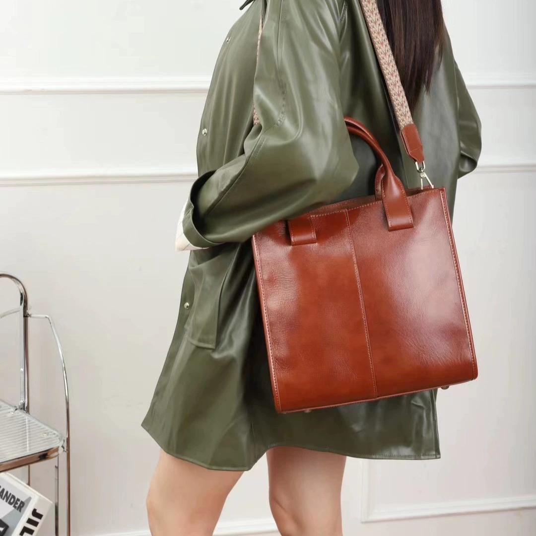 (Cross-border trading), leather capacious bag, cowhide, genuine leather