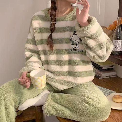 Women's Winter Cross-Border Coral Fleece Pajamas, Cute and Warm Plush Flannel New Sweet Homecoming Set