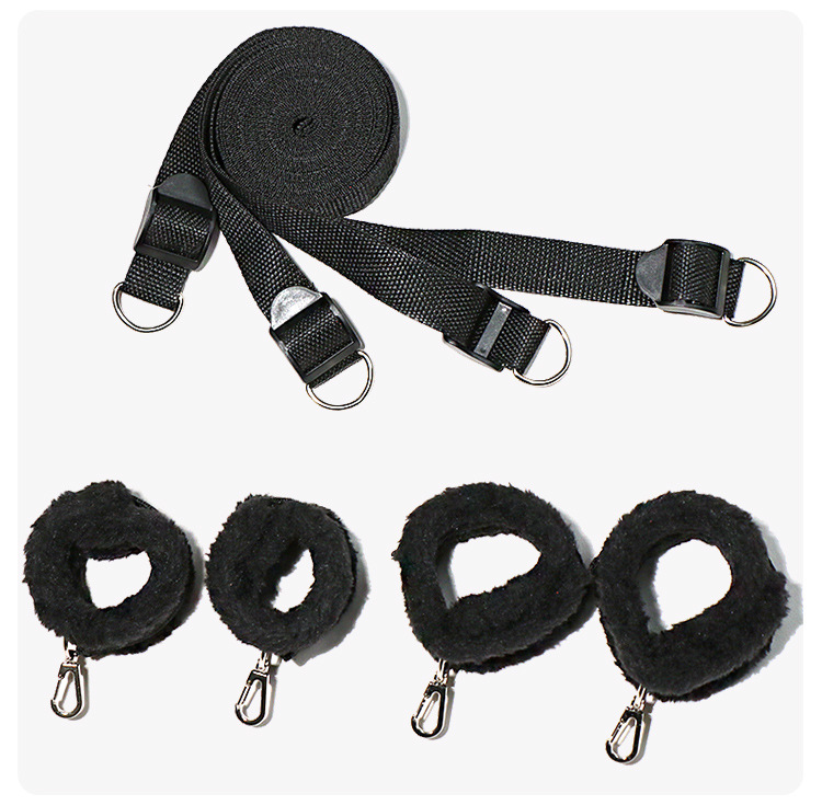 SM Wrist and Leg Restraint Set in Black Fabric for Adult Couples — detail image 17