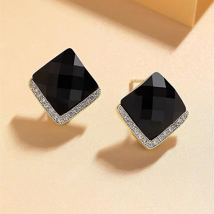 5A704 black (4)