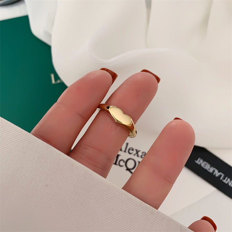 Fashion Heart Shape Titanium Steel Rings 1 Piece