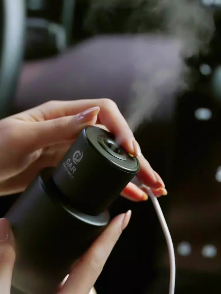 Car Electric Aromatherapy Automatic Spray Car Perfume Car Humidifier Car Fragrance Intelligent Fragrance Aromatherapy Machine