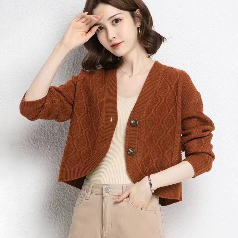 针织开衫女短款春秋装2025年新款早春上衣披肩小外搭毛衣时尚外套|undefined