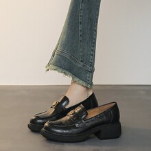 ɽ�軨��ט���ЬŮ�¿��¿�ܛƤ�͹ņ�Ьһ�_��Ӣ��СƤЬ