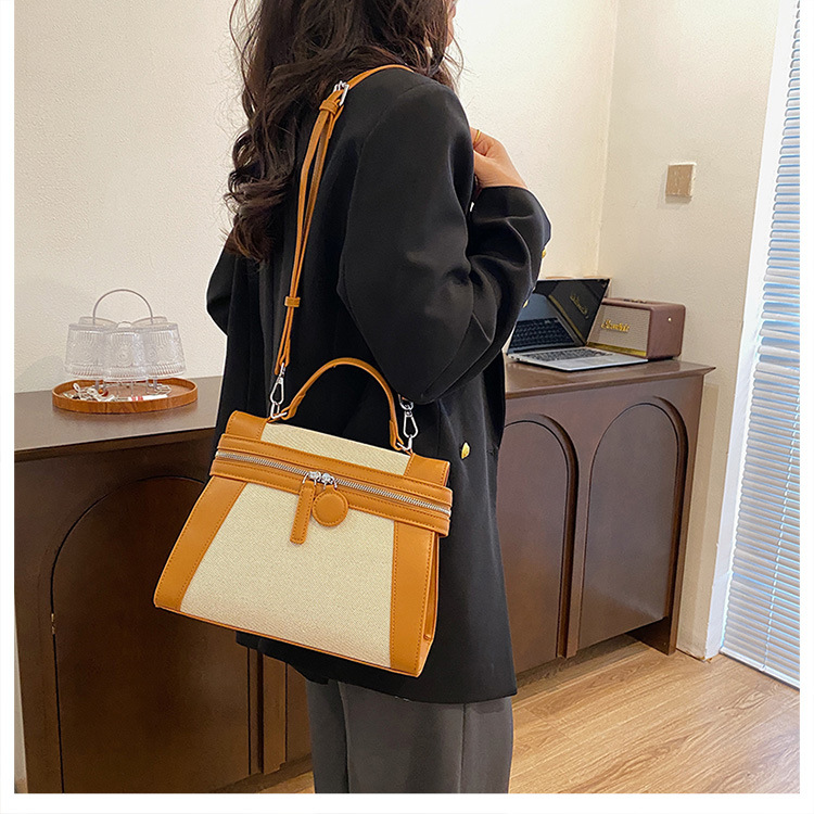 Bolso de hombro de moda de textura avanzada, bolso de hombro cruzado femenino 2024 nuevo ocio transfronterizo, gran capacidad y conveniente bolso de salto oblicuo portátil