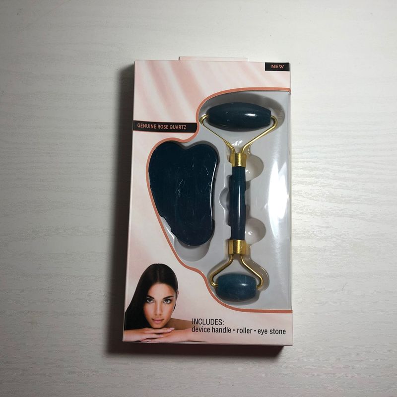 玉のローラーのマッサージ器のプラスチックの双頭のローラーの美容器の顔のマッサージのスクレーパーの樹脂のローラーの棒をまねます。|undefined