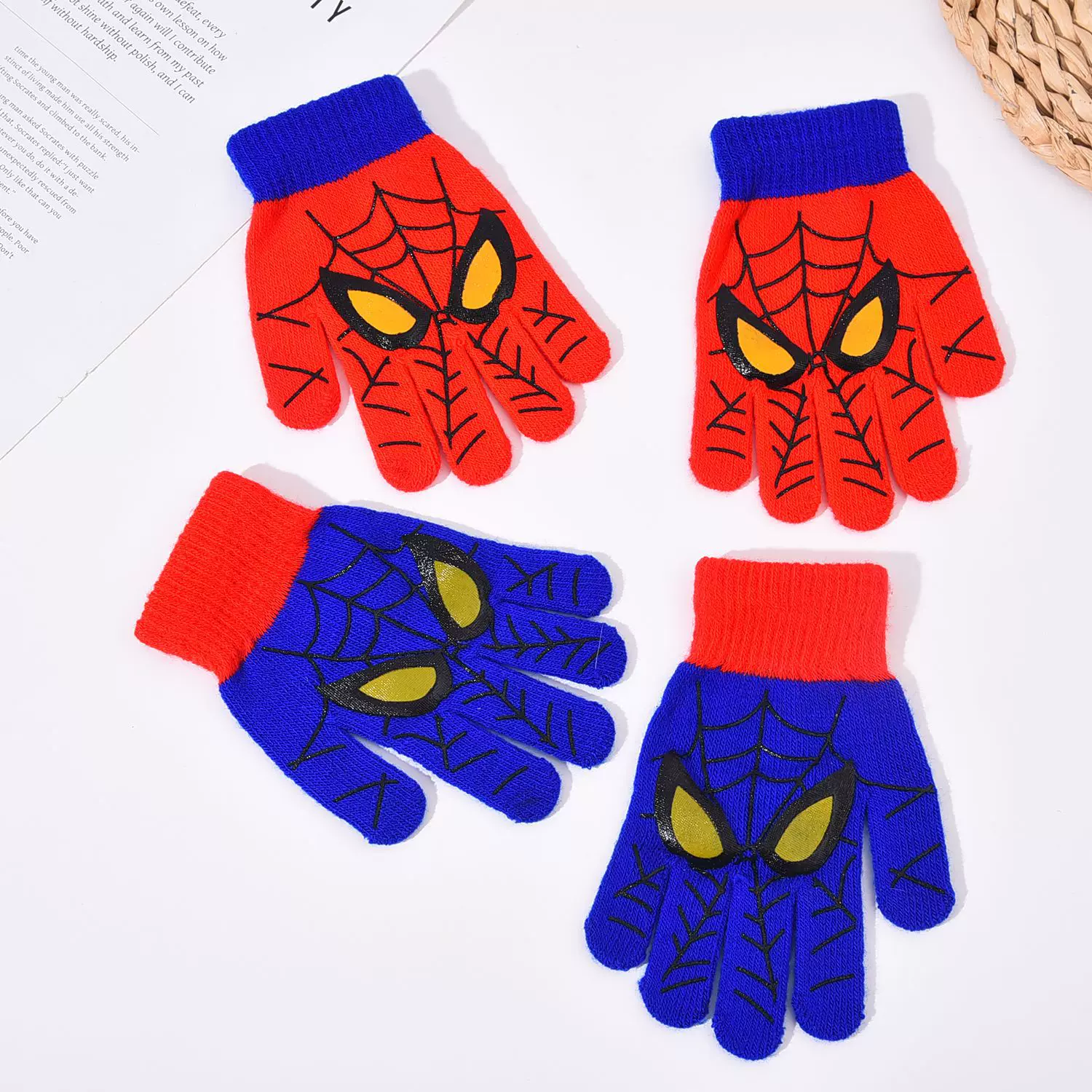 跨境爆款漫威英雄针织手套儿童保暖手套漫威卡通影视秋冬分指手套