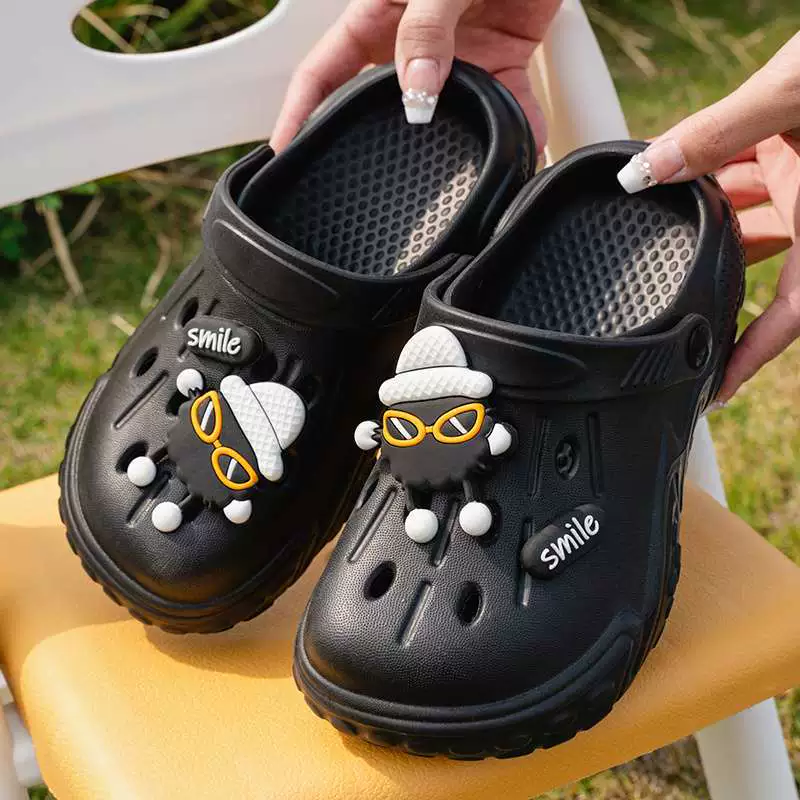 Обувь Croc для мальчиков, нескользящая толстая подошва для детей и девочек, декоративные пряжки своими руками, материал eva, детские сандалии и тапочки среднего и большого размера.