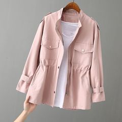 コートの女性春秋2025の新型の風衣の女性の中で長いタイプの韓国版のゆったりしているジャケットは腰を収めてやせている小さい上着を現します。